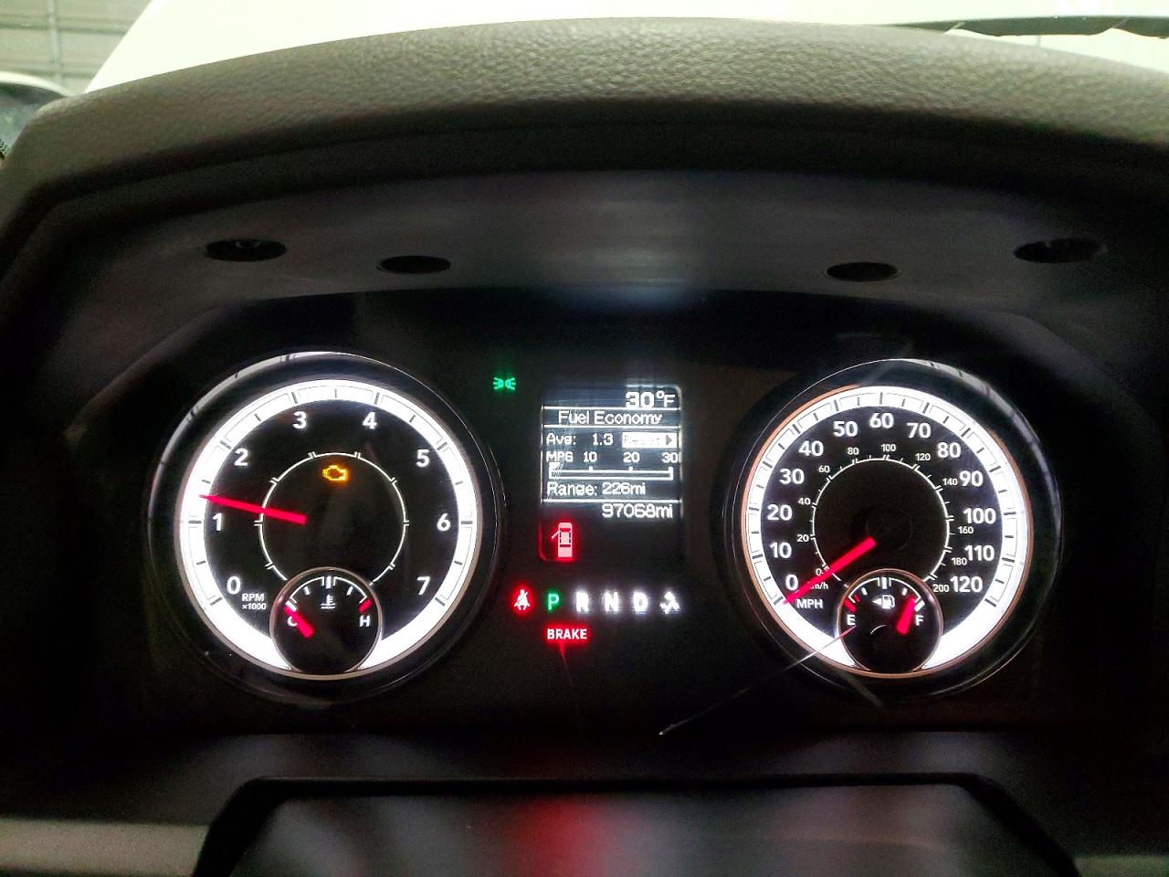 2018 RAM 1500 ST photo 17