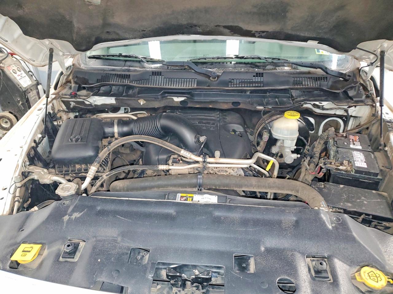 2018 RAM 1500 ST photo 21
