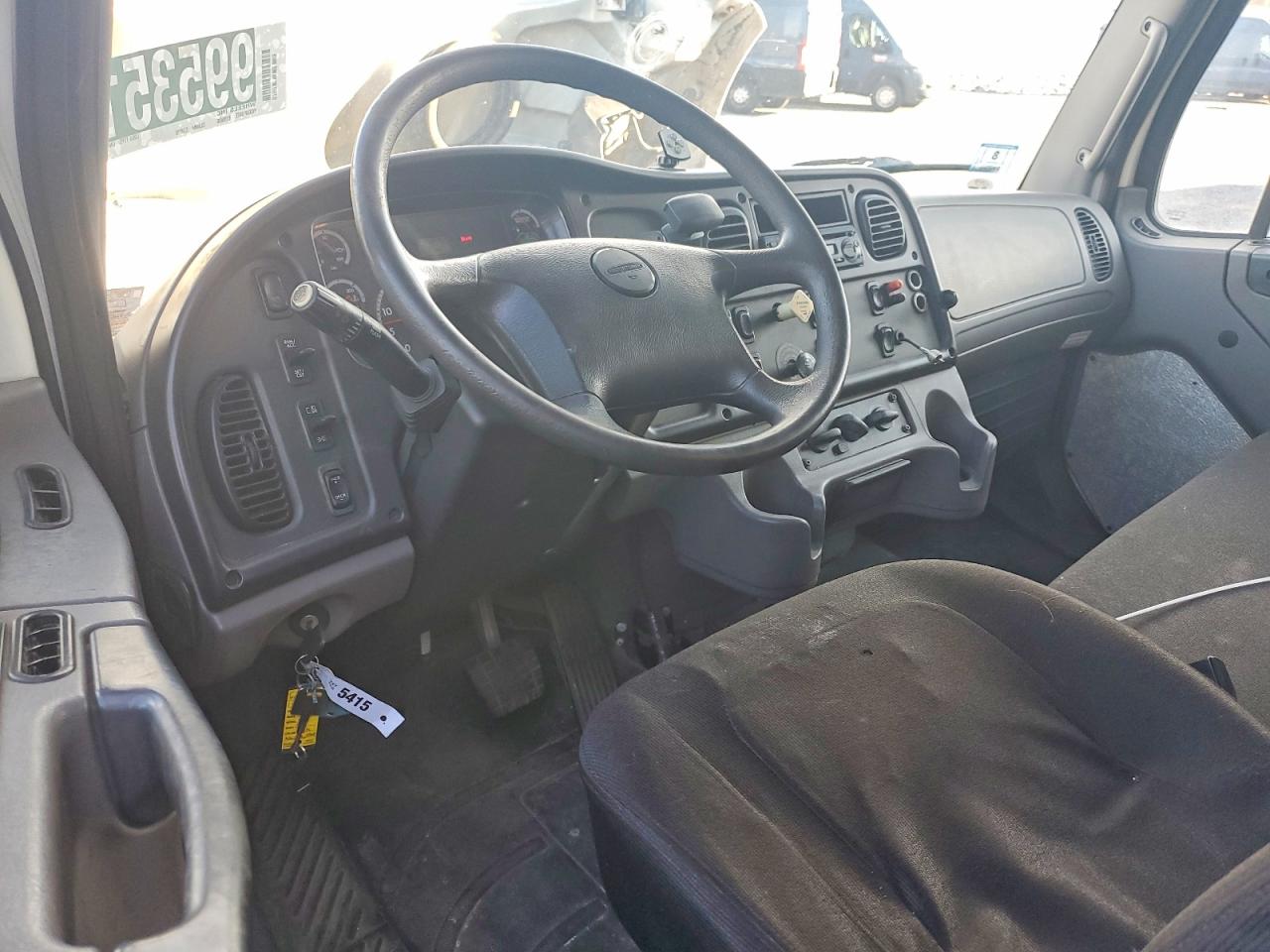 2012 FREIGHTLINER BUSINESS CLASS M2 BOX TRUCK photo 8