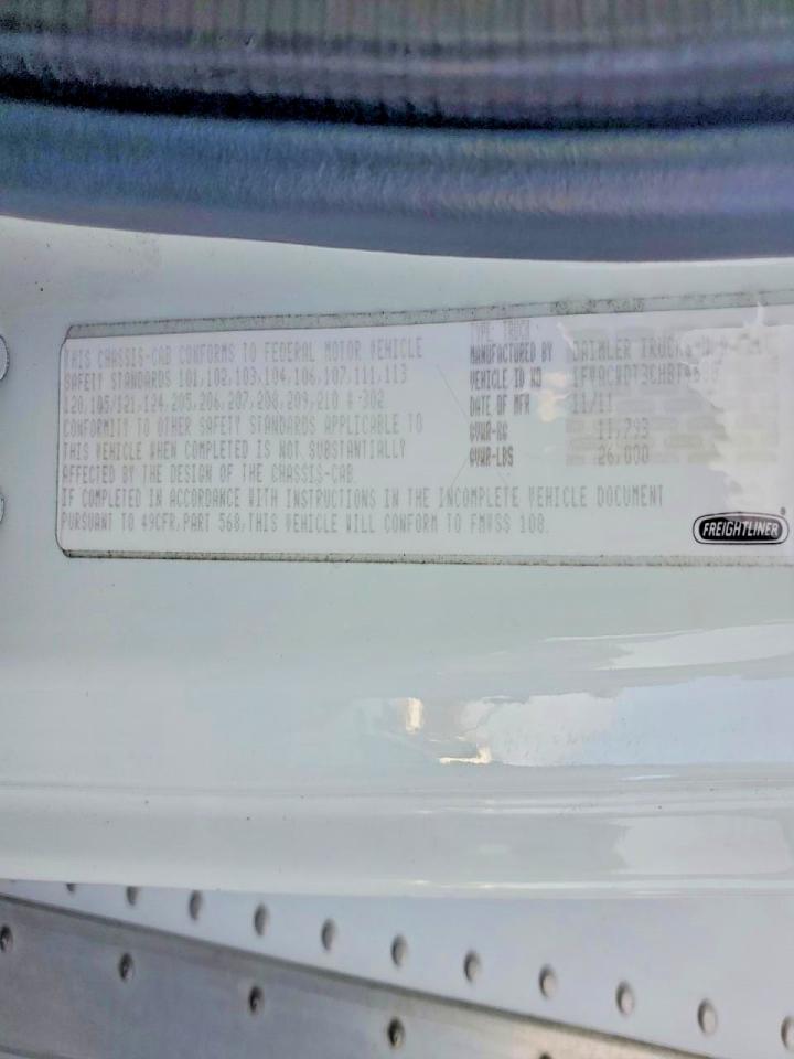 2012 FREIGHTLINER BUSINESS CLASS M2 BOX TRUCK photo 13