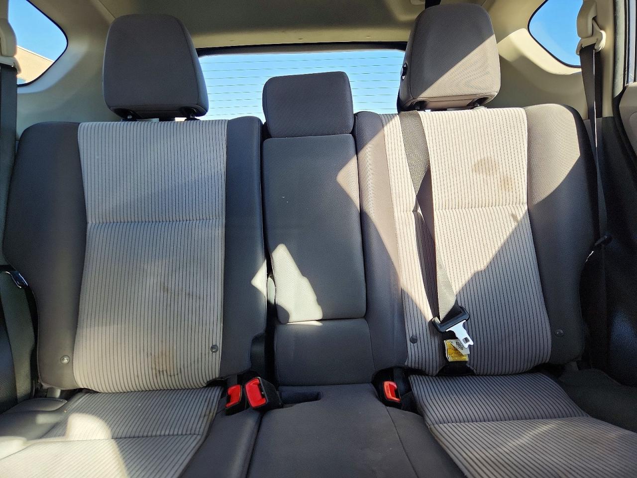 2013 TOYOTA RAV4 LE photo 10