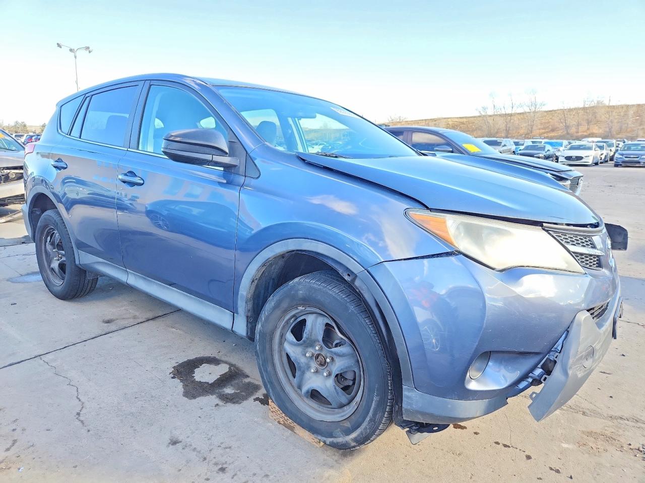 2013 TOYOTA RAV4 LE photo 4