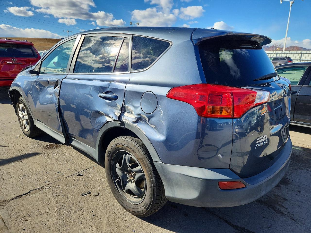 2013 TOYOTA RAV4 LE photo 2
