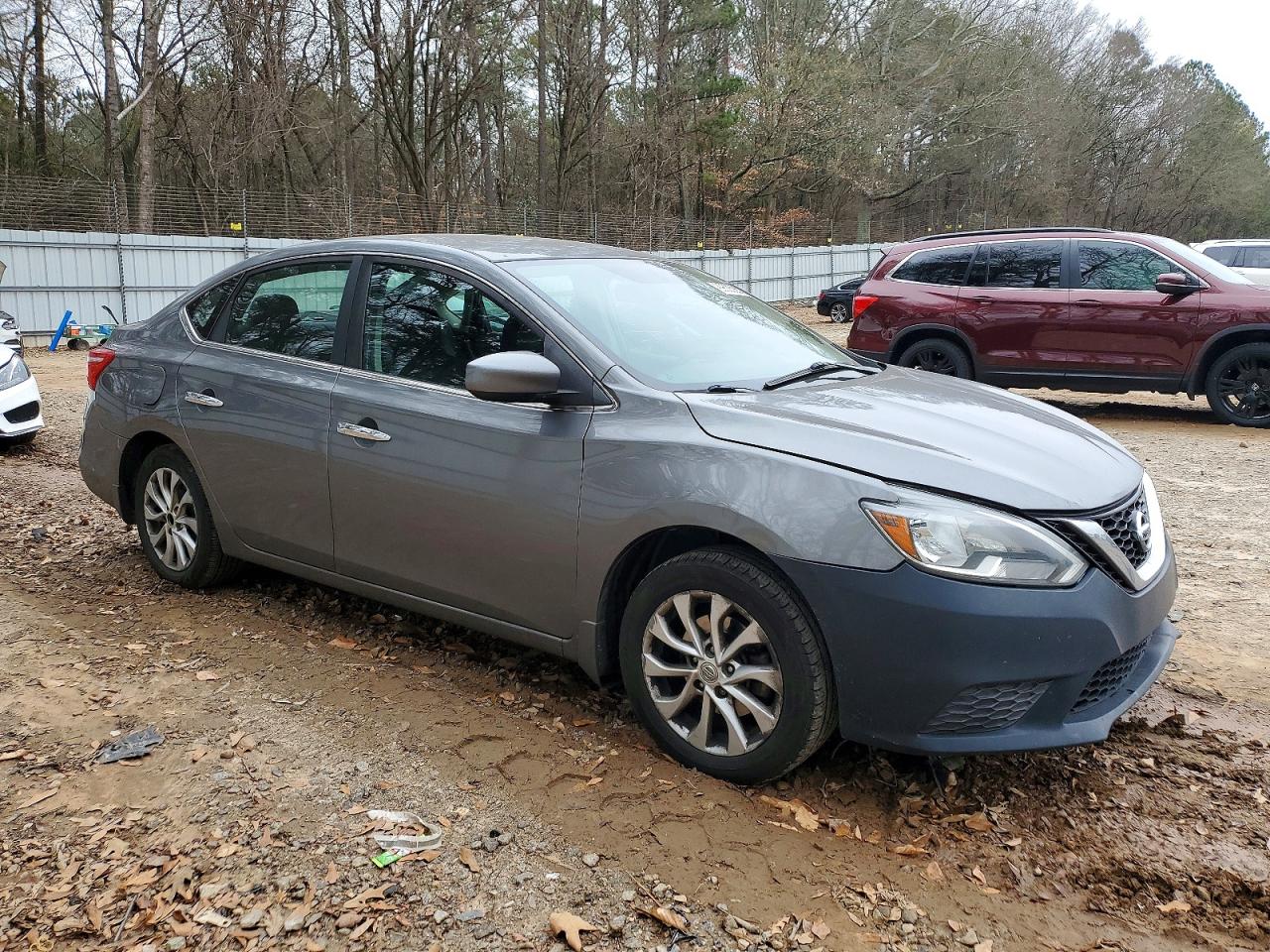2017 NISSAN SENTRA photo 4