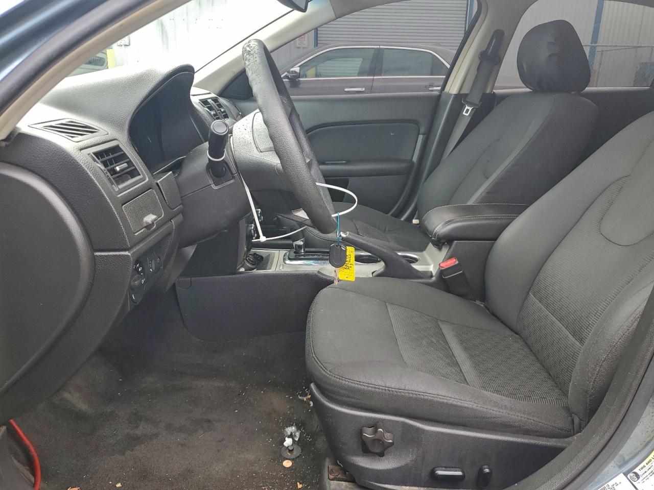 2012 FORD FUSION SE photo 7