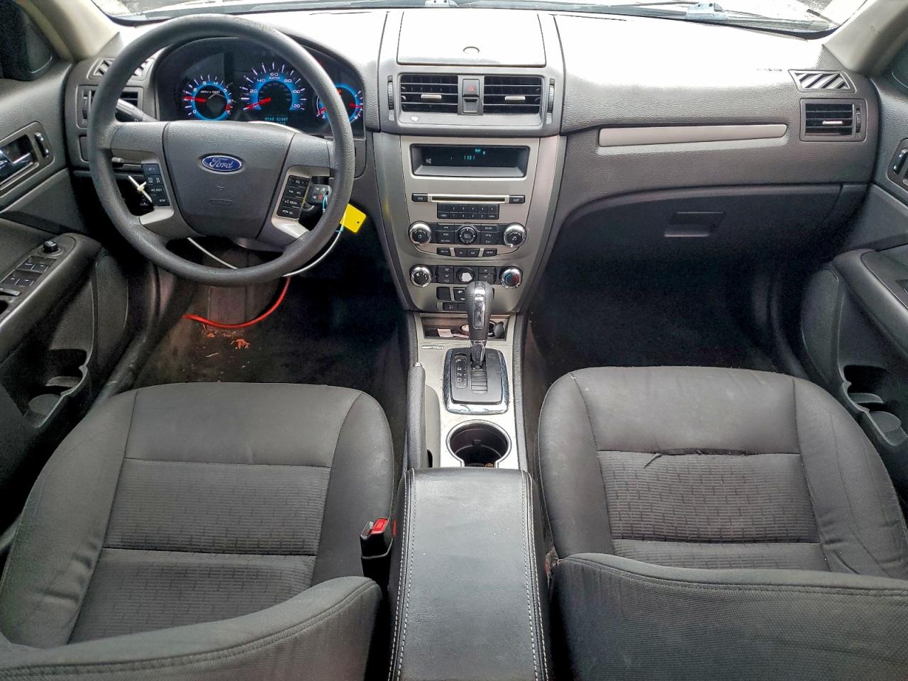 2012 FORD FUSION SE photo 8