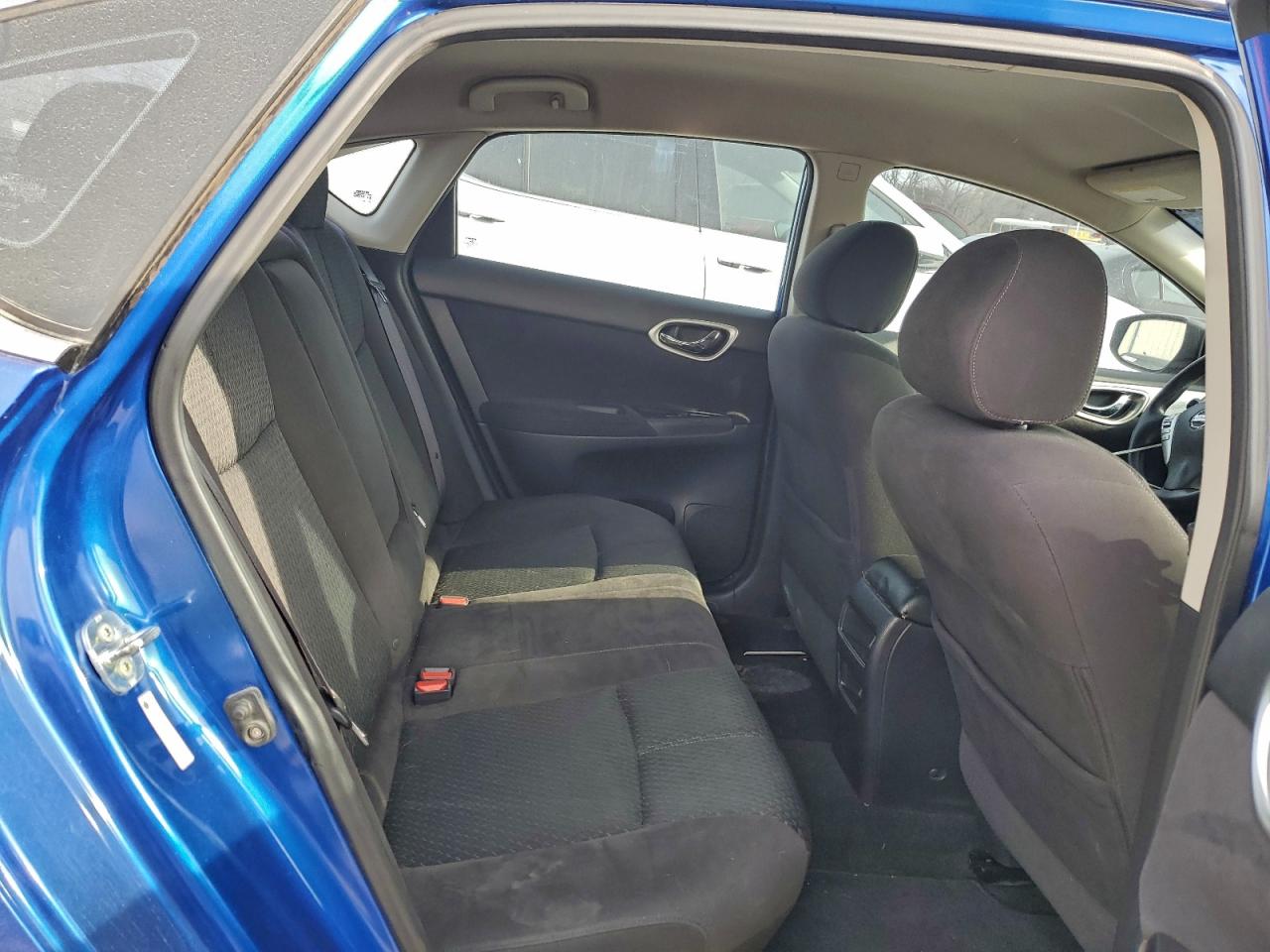 2013 NISSAN SENTRA S photo 10