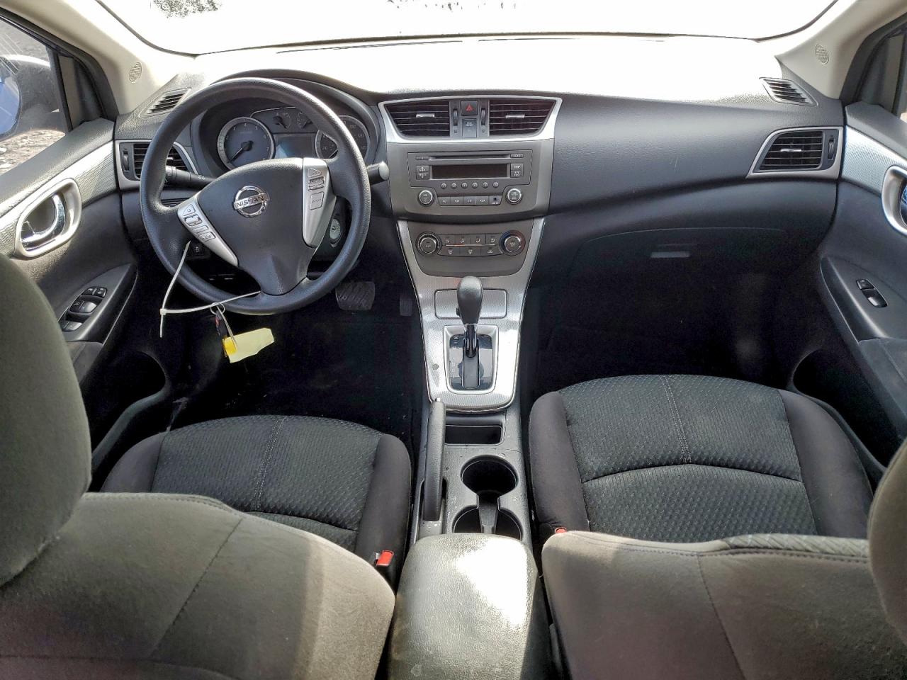 2013 NISSAN SENTRA S photo 8