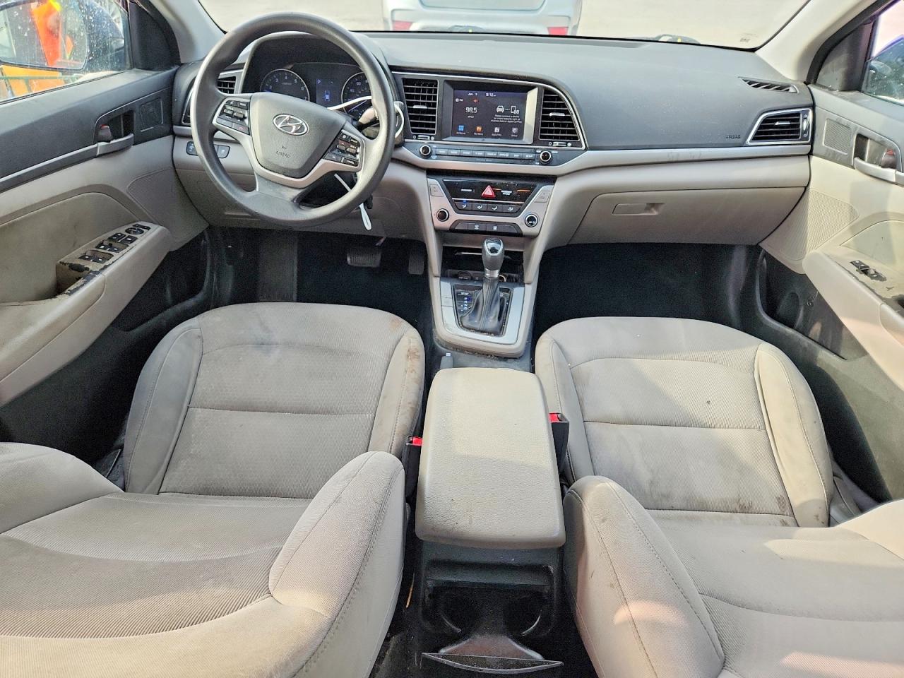 2018 HYUNDAI ELANTRA SEL photo 8