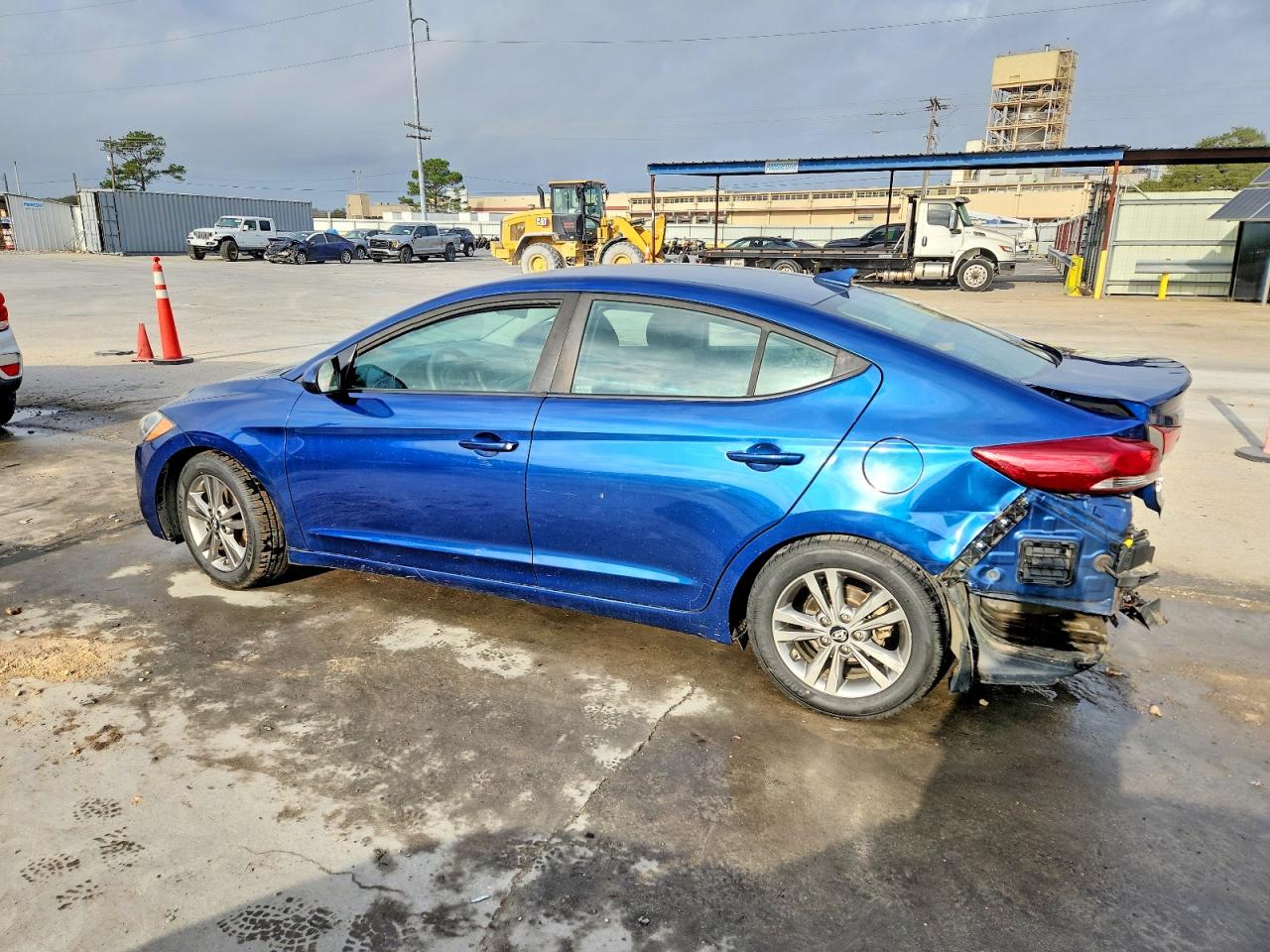 2018 HYUNDAI ELANTRA SEL photo 2
