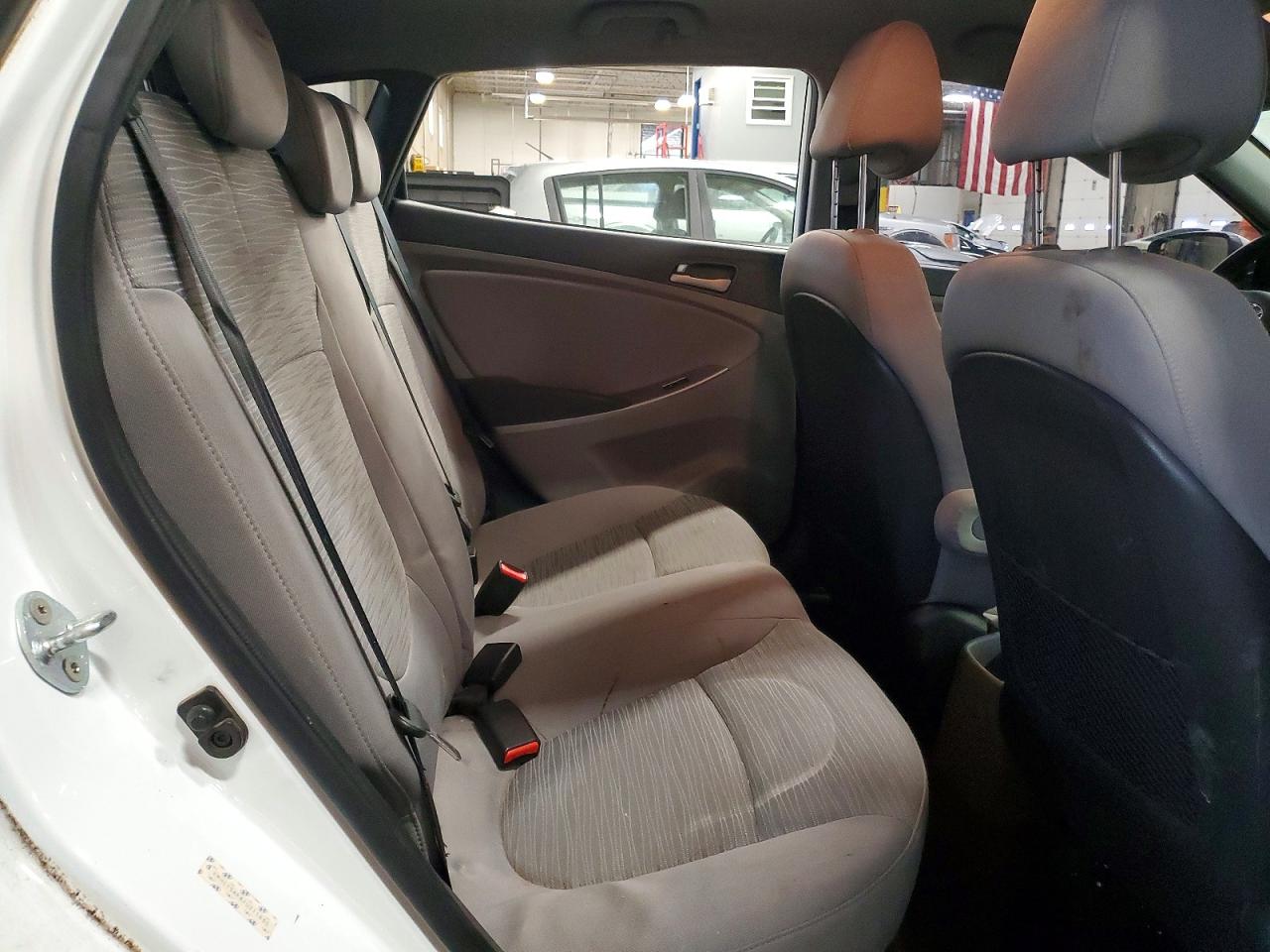 2015 HYUNDAI ACCENT GS photo 10