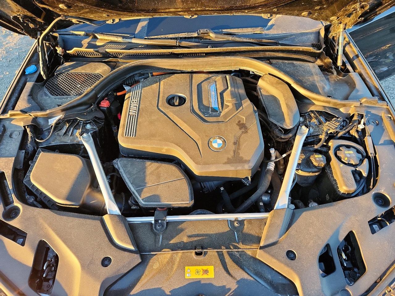 2021 BMW 530E photo 11