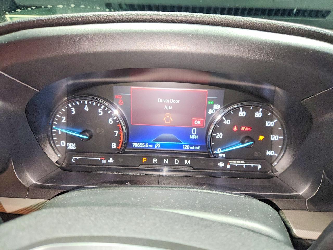2020 FORD EXPLORER XLT photo 17