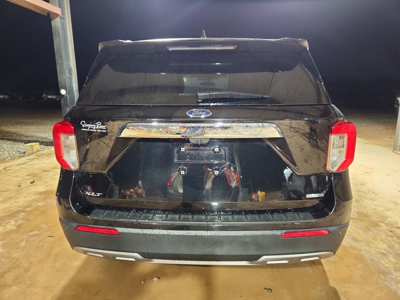 2020 FORD EXPLORER XLT photo 11