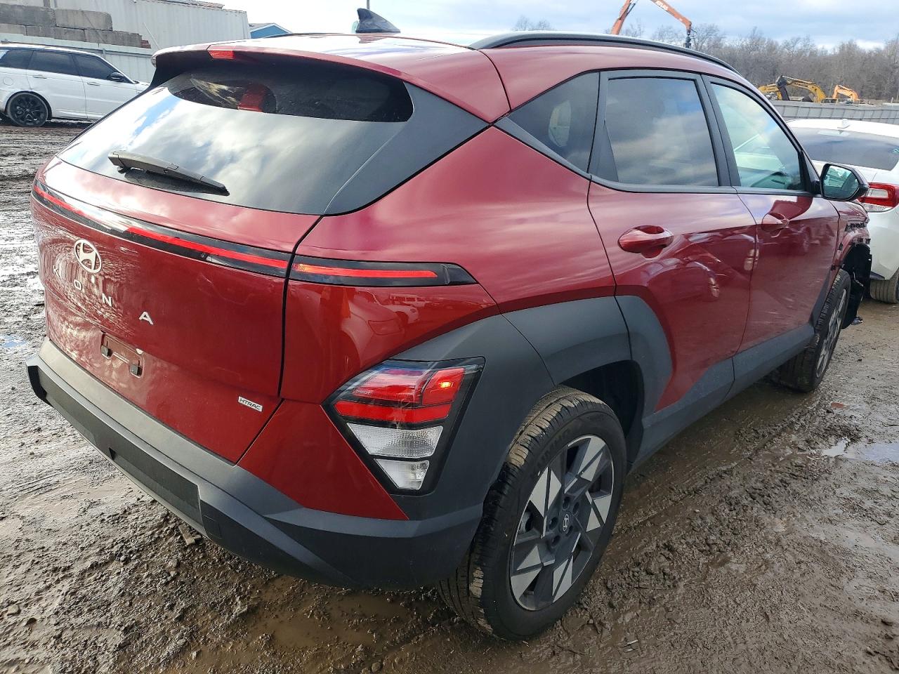 2024 HYUNDAI KONA SEL photo 3