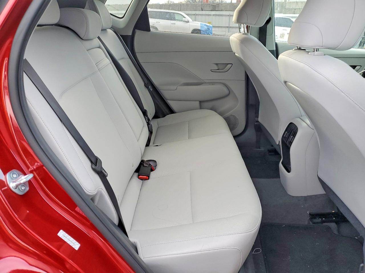 2024 HYUNDAI KONA SEL photo 11