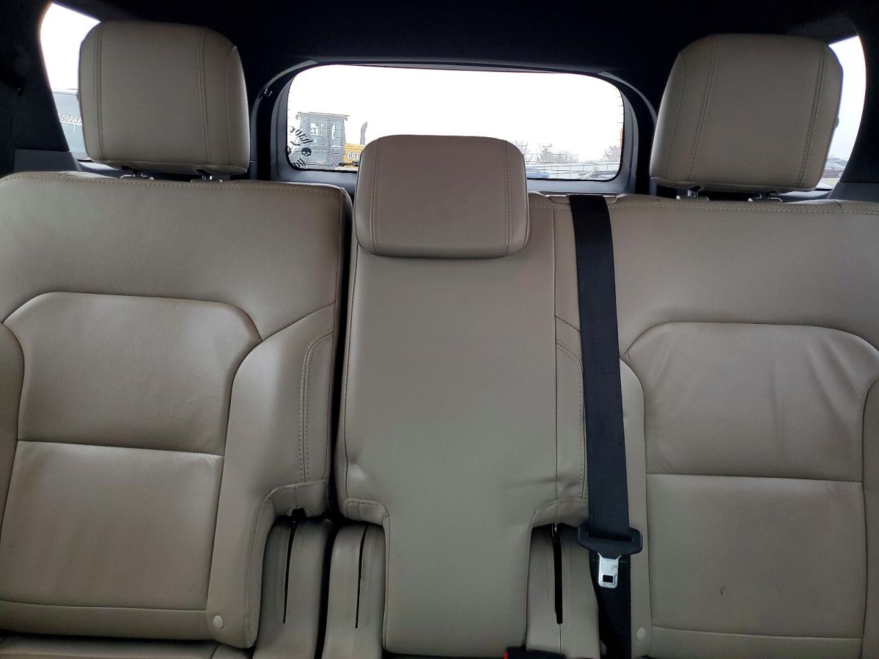 2018 FORD EXPLORER XLT photo 10