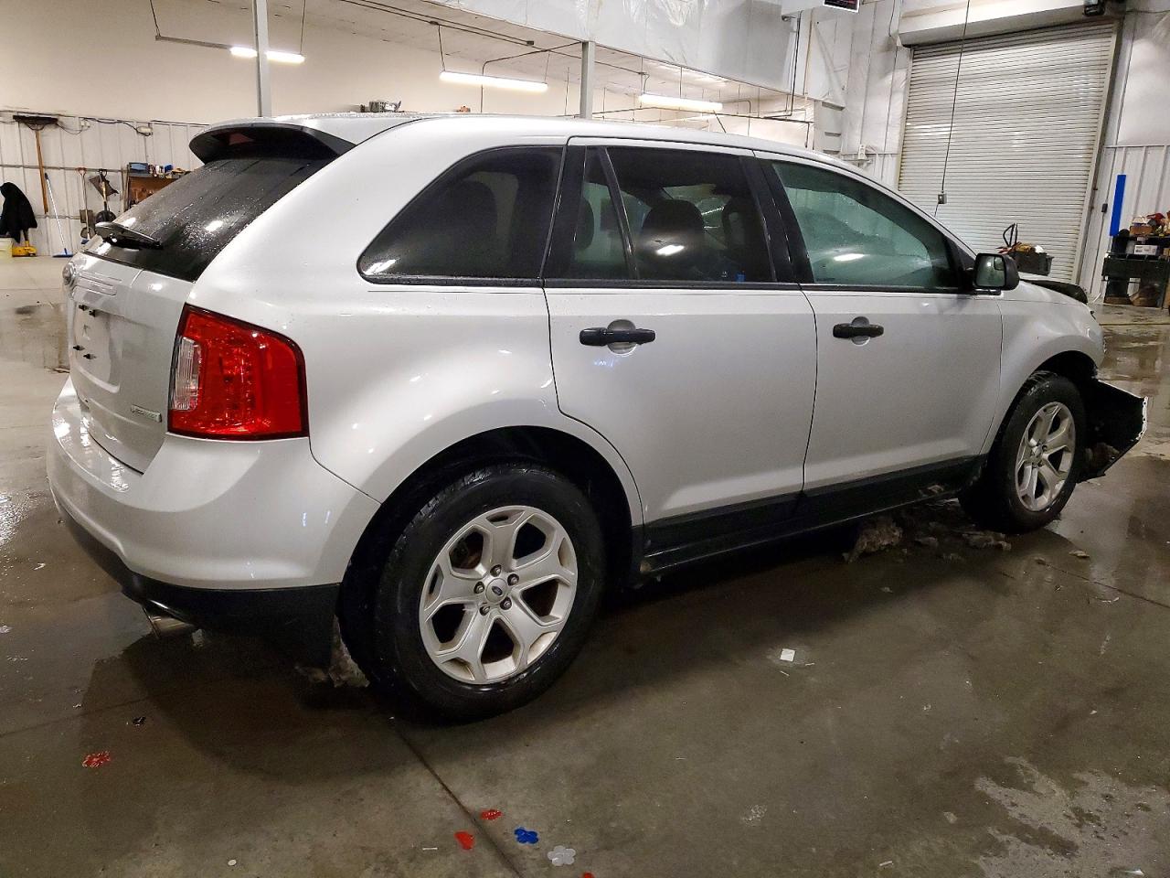 2013 FORD EDGE SE photo 3