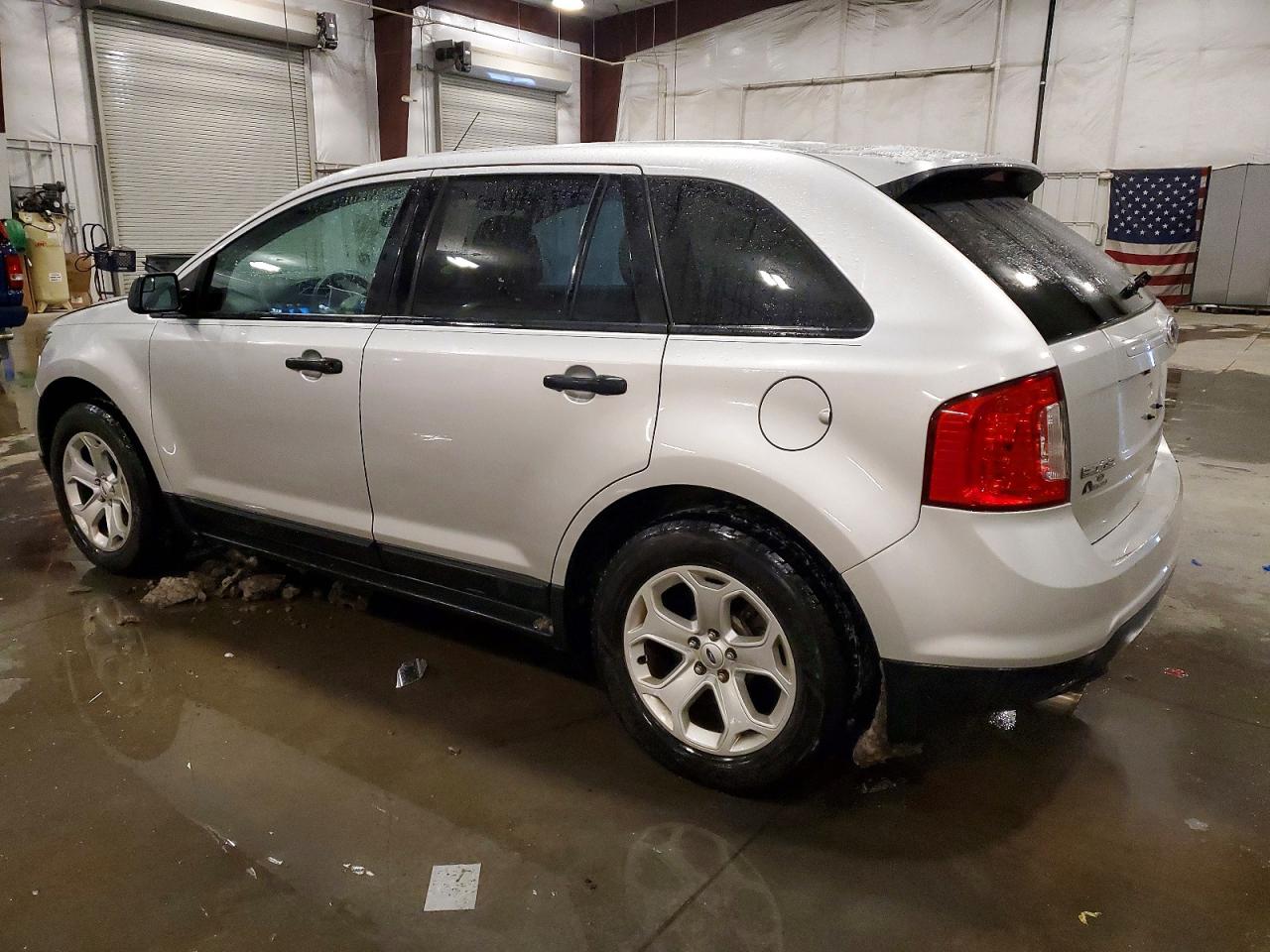 2013 FORD EDGE SE photo 2