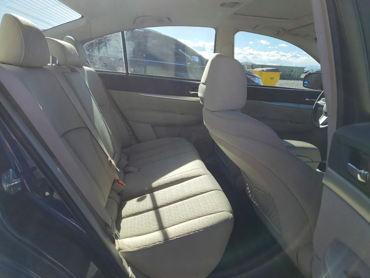2010 SUBARU LEGACY 3.6R PREMIUM photo 10
