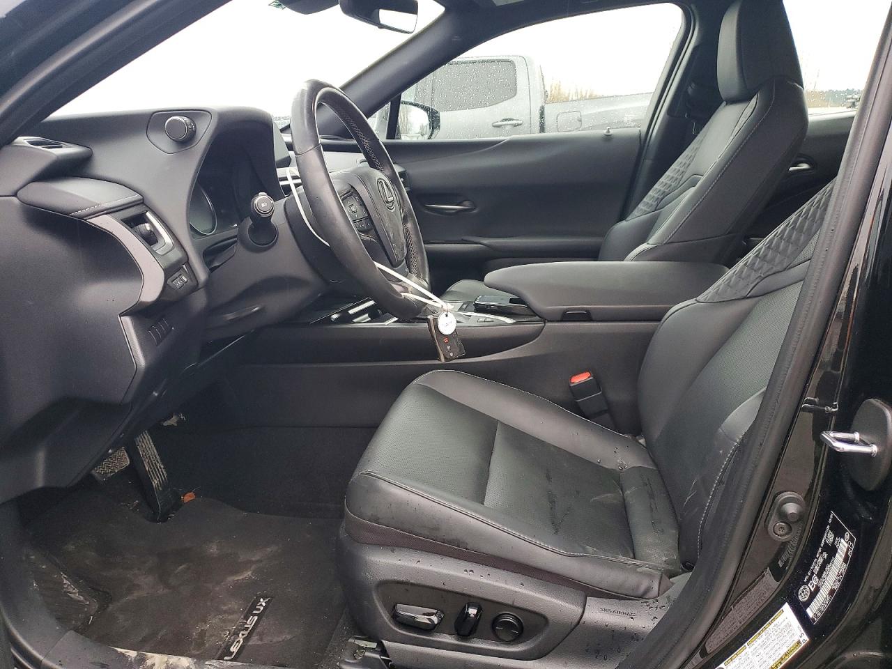 2022 LEXUS UX 250H BASE photo 7