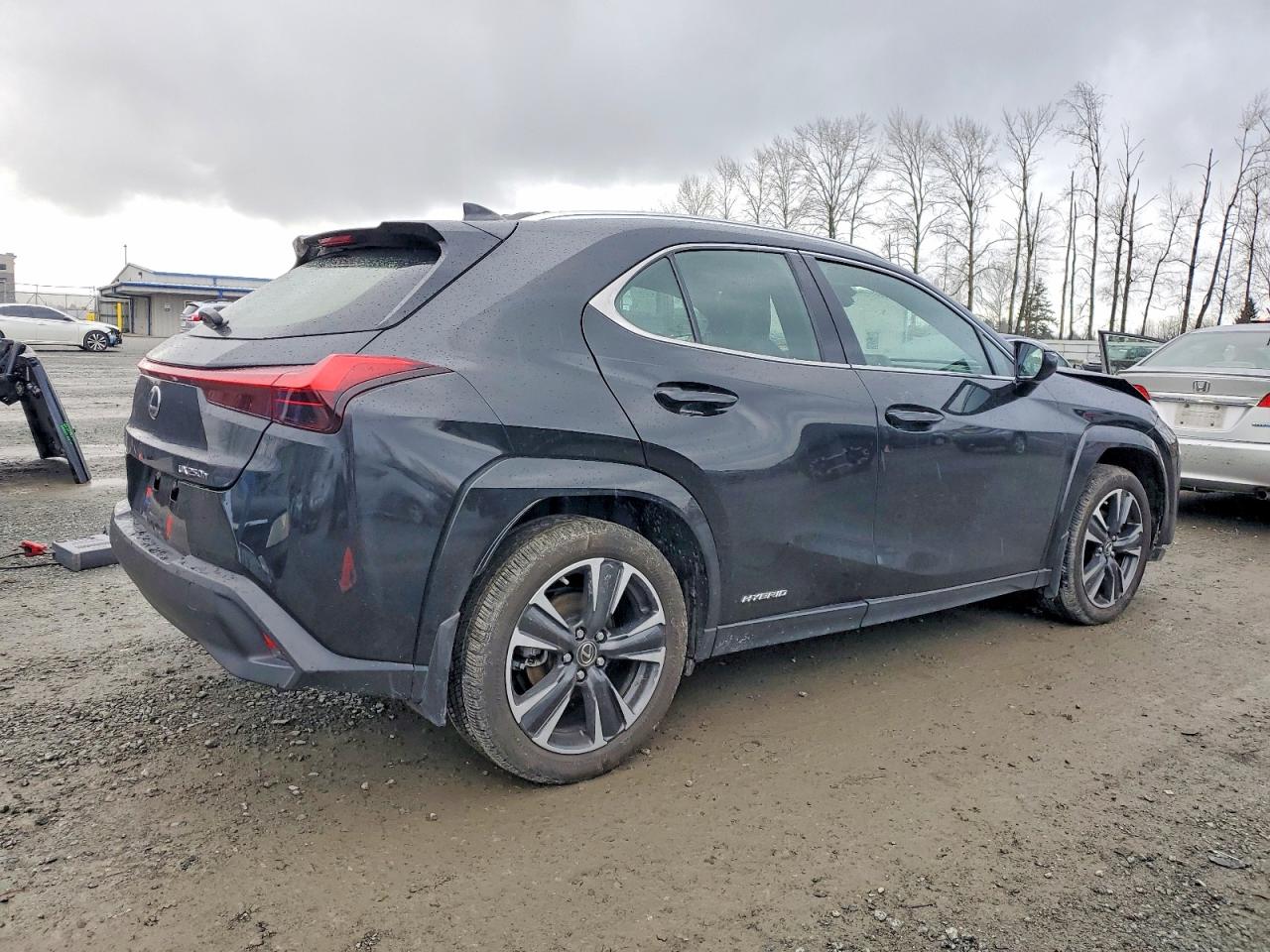 2022 LEXUS UX 250H BASE photo 3