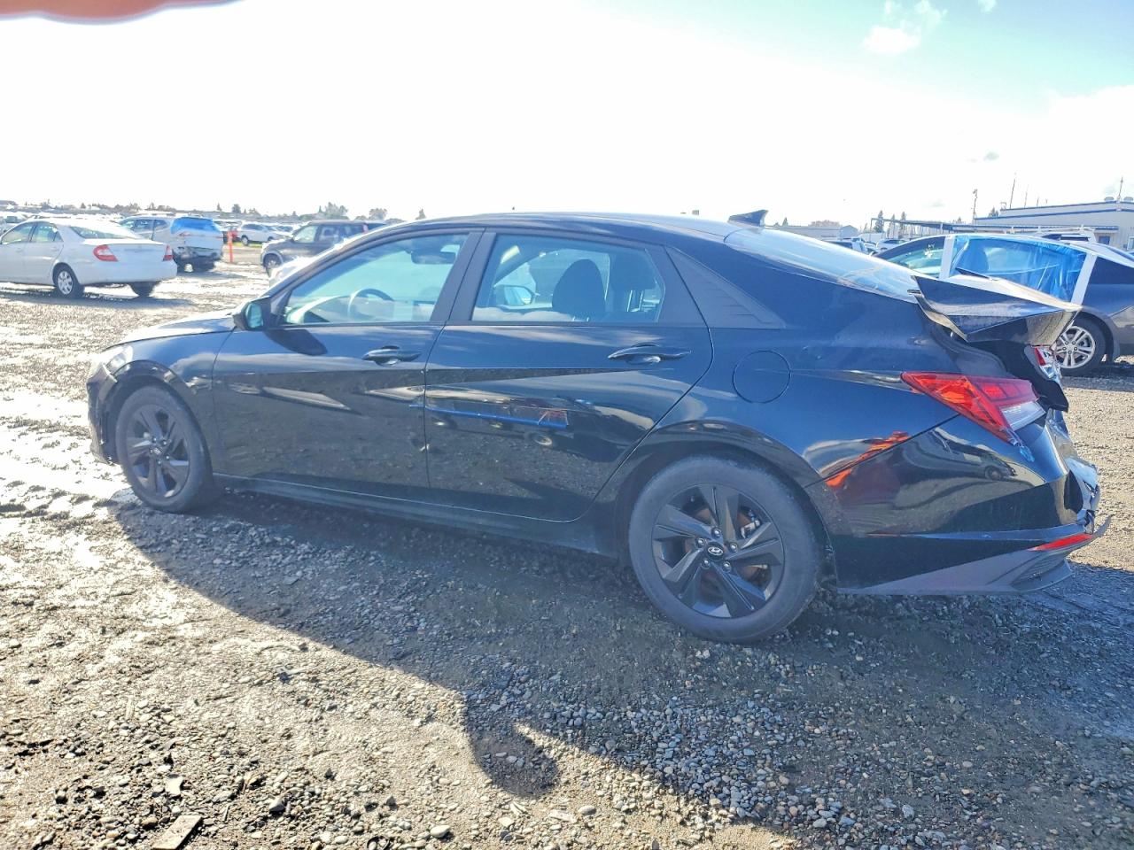 2022 HYUNDAI ELANTRA BLUE photo 2