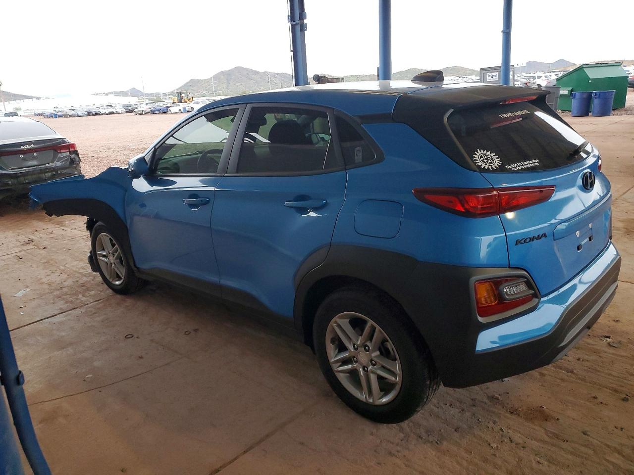 2020 HYUNDAI KONA SE photo 3