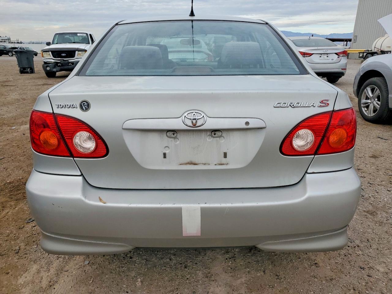 2004 TOYOTA COROLLA CE photo 6