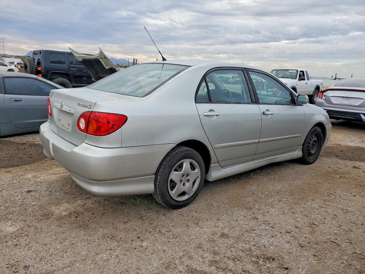 2004 TOYOTA COROLLA CE photo 3