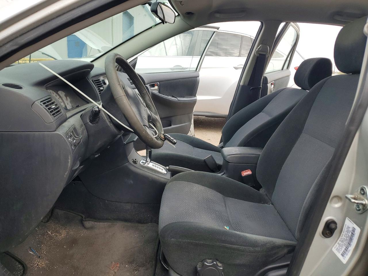 2004 TOYOTA COROLLA CE photo 7