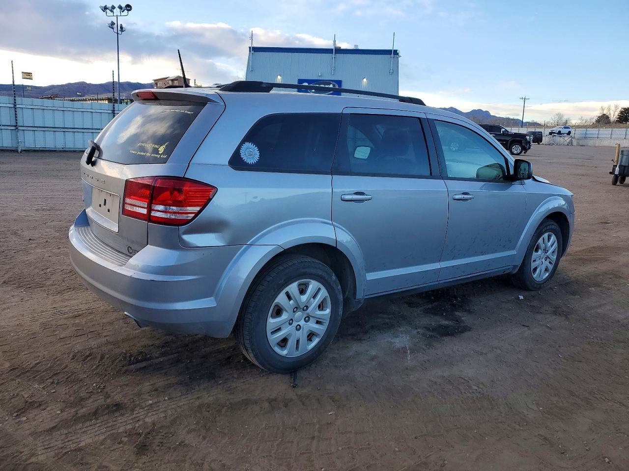 2018 DODGE JOURNEY SE photo 3
