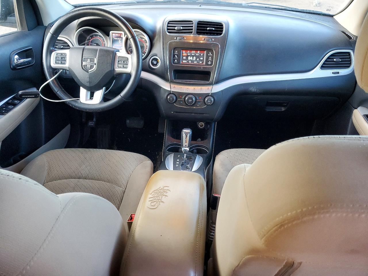 2018 DODGE JOURNEY SE photo 8