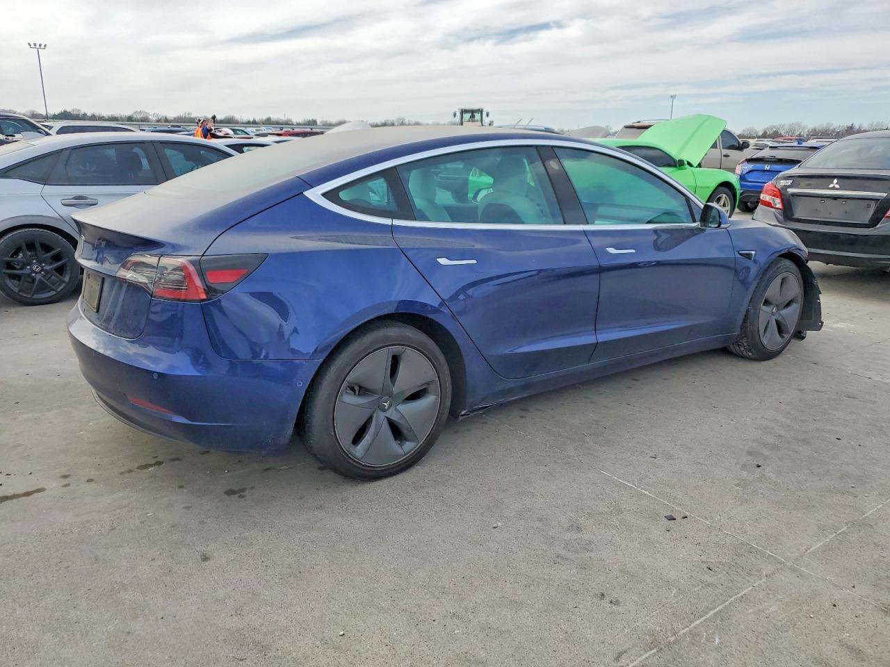 2020 TESLA MODEL 3 photo 3