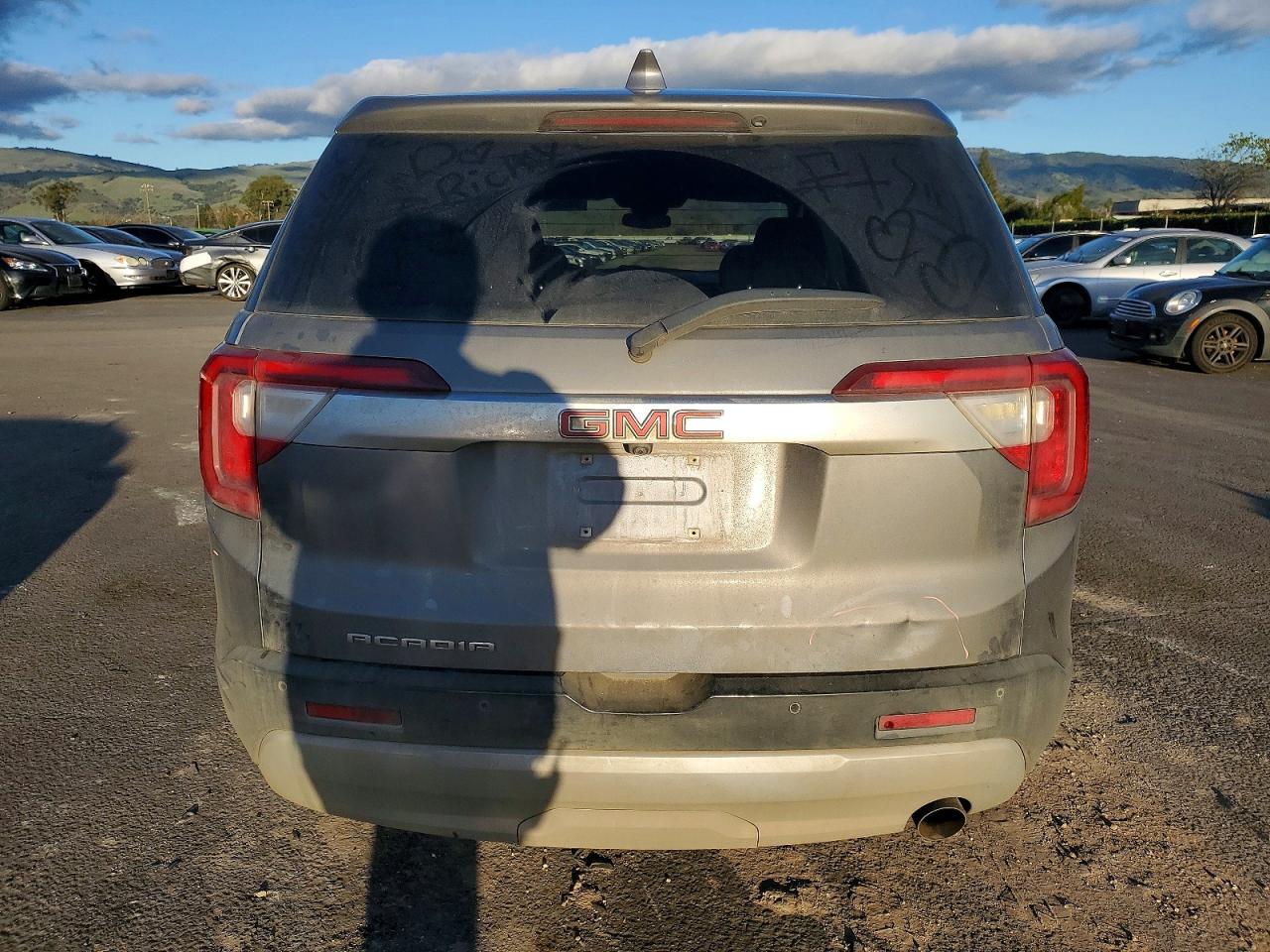 2021 GMC ACADIA SLE photo 6