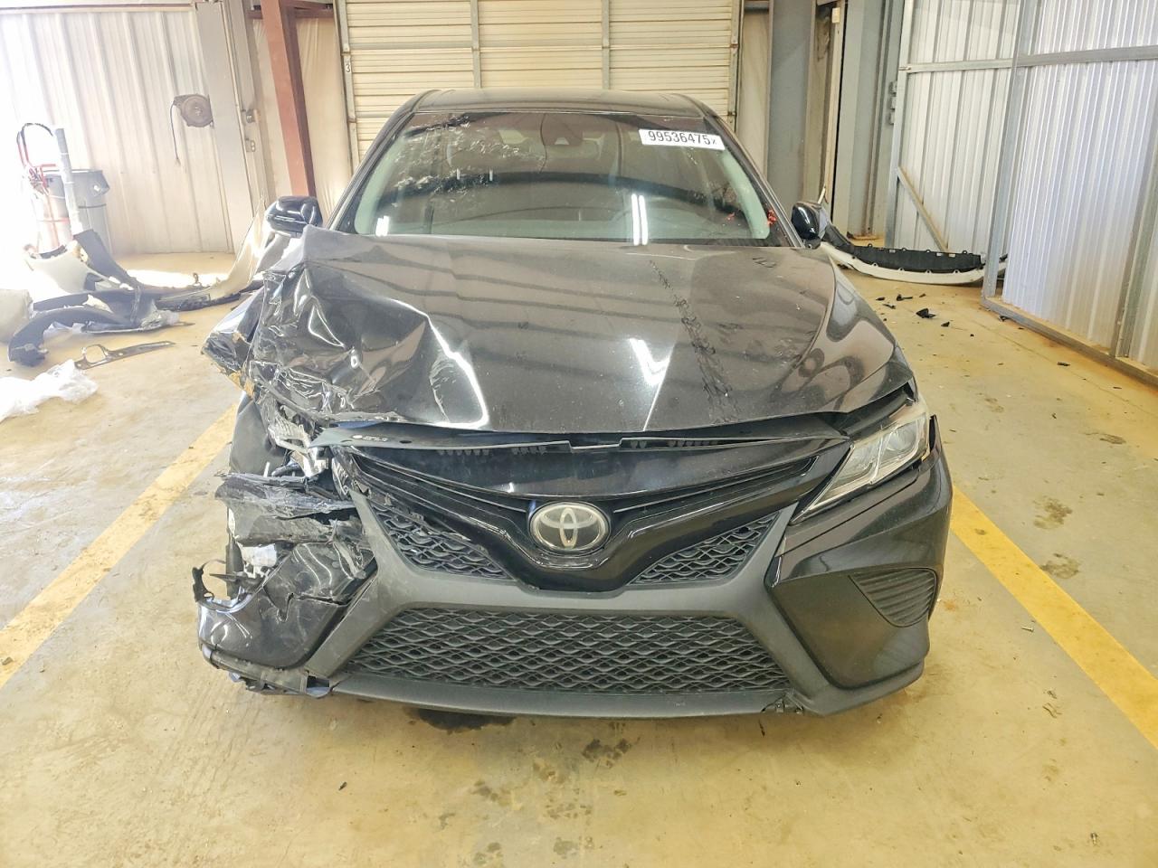2018 TOYOTA CAMRY L photo 5