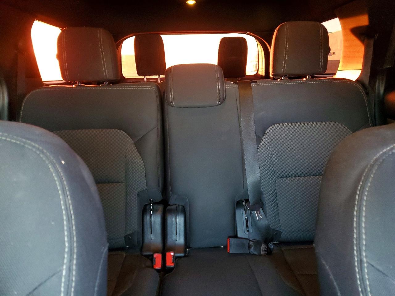 2018 FORD EXPLORER XLT photo 10