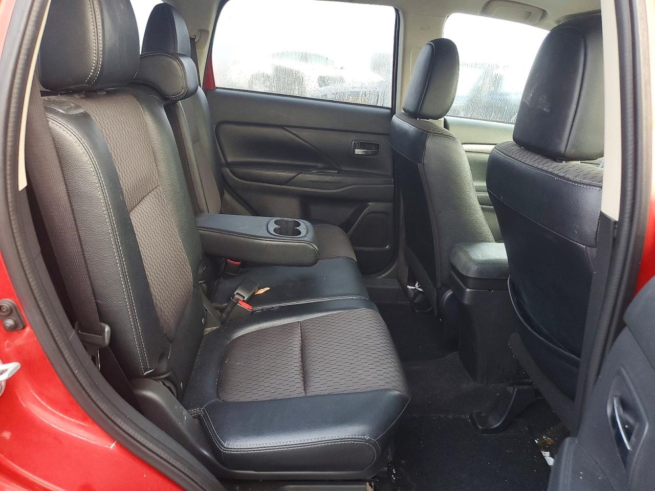 2015 MITSUBISHI OUTLANDER SE photo 10