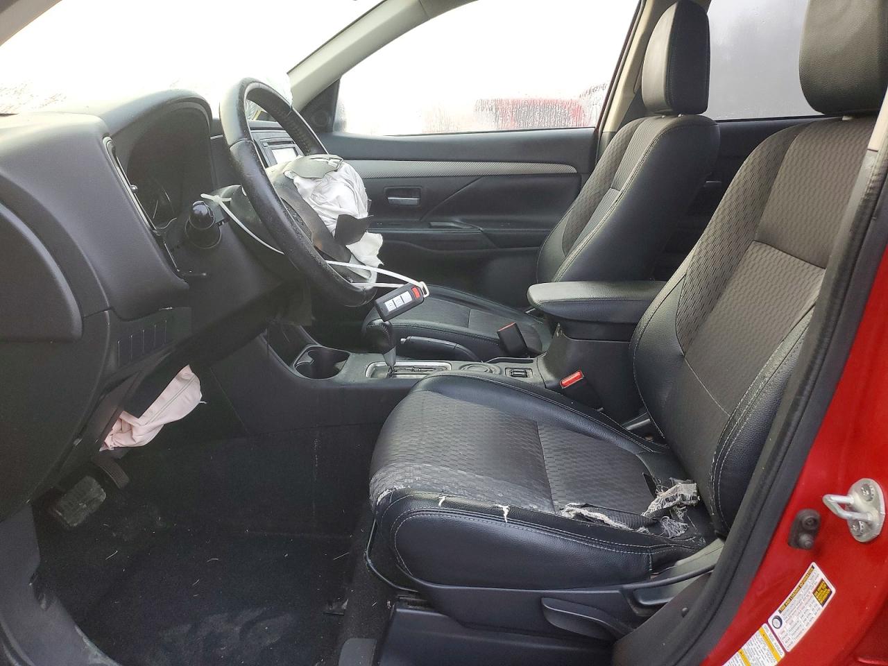 2015 MITSUBISHI OUTLANDER SE photo 7