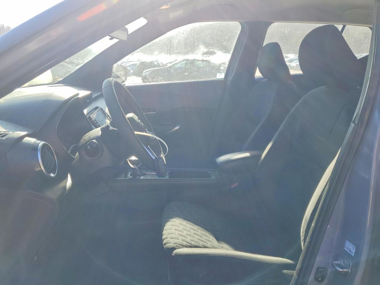 2021 NISSAN KICKS SR photo 7