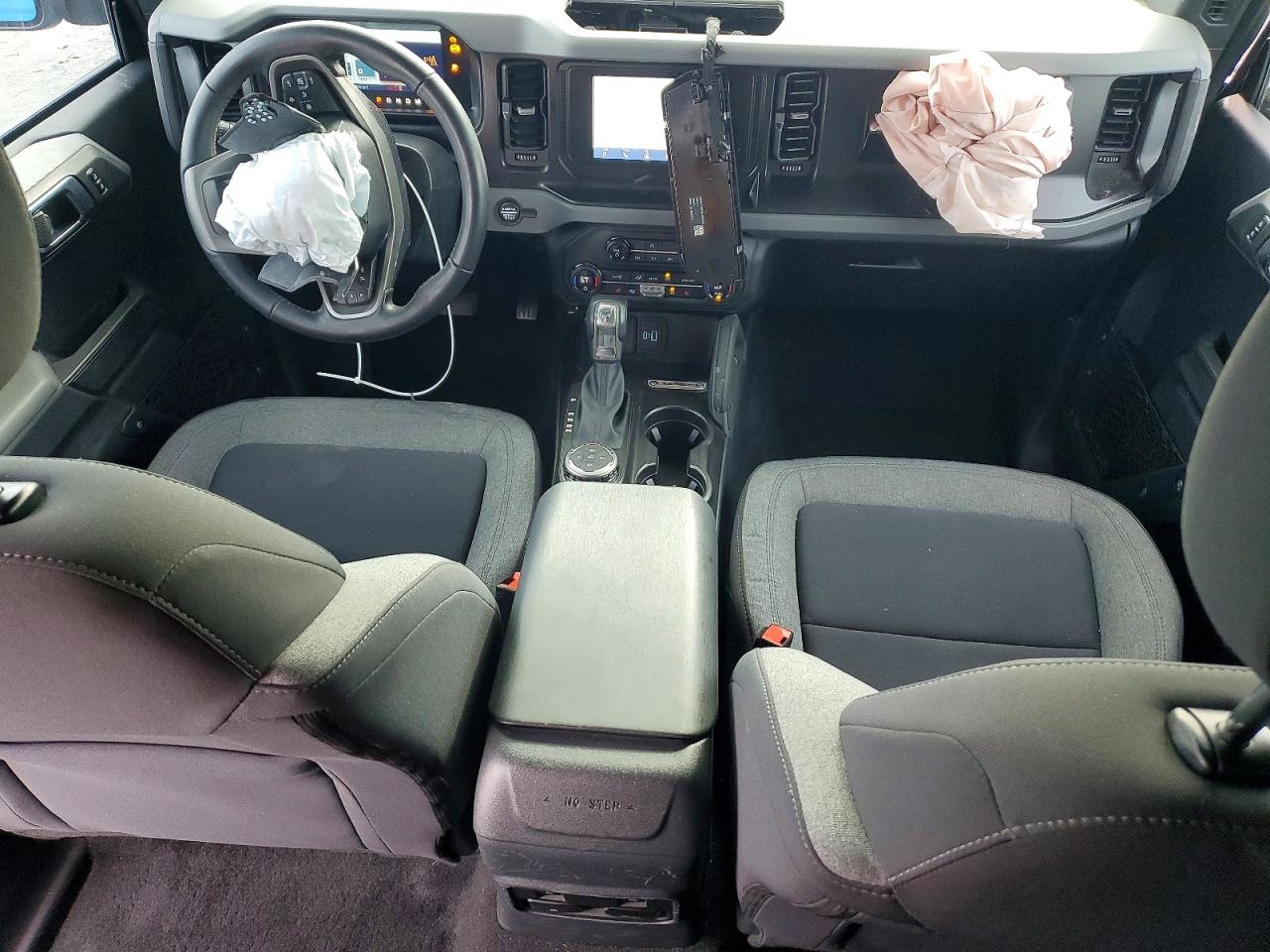 2023 FORD BRONCO BASE photo 8