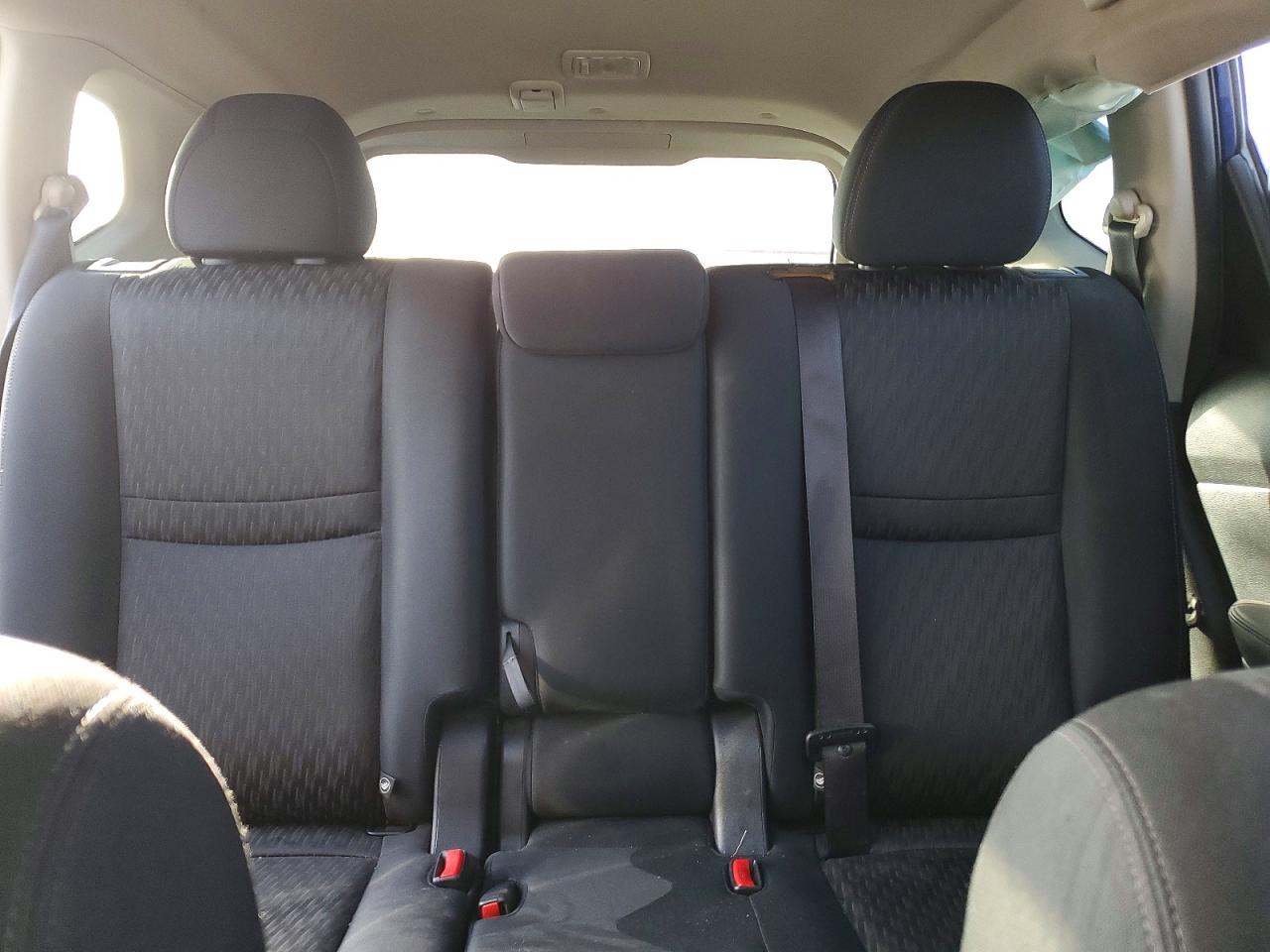 2019 NISSAN ROGUE S photo 10