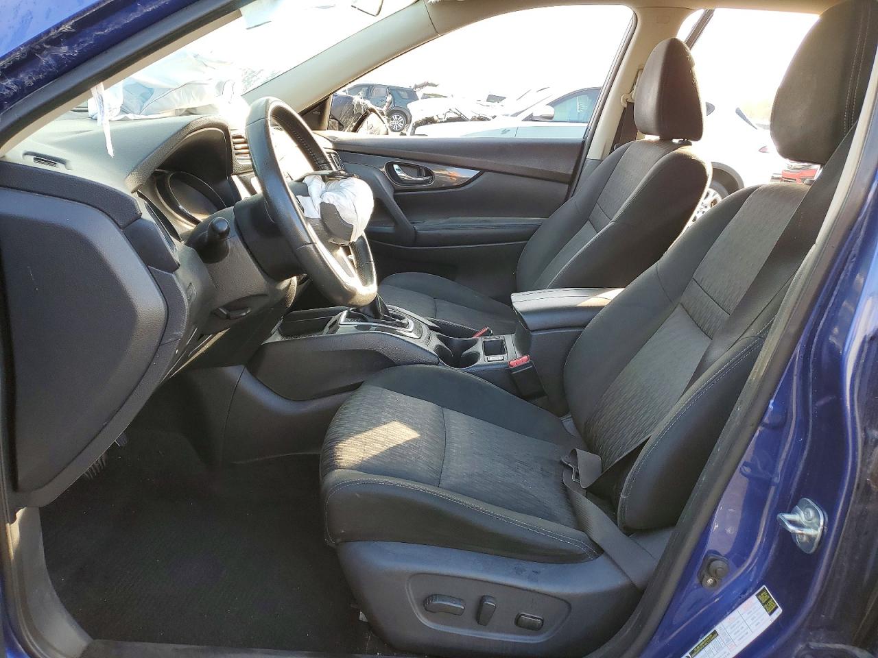 2019 NISSAN ROGUE S photo 7