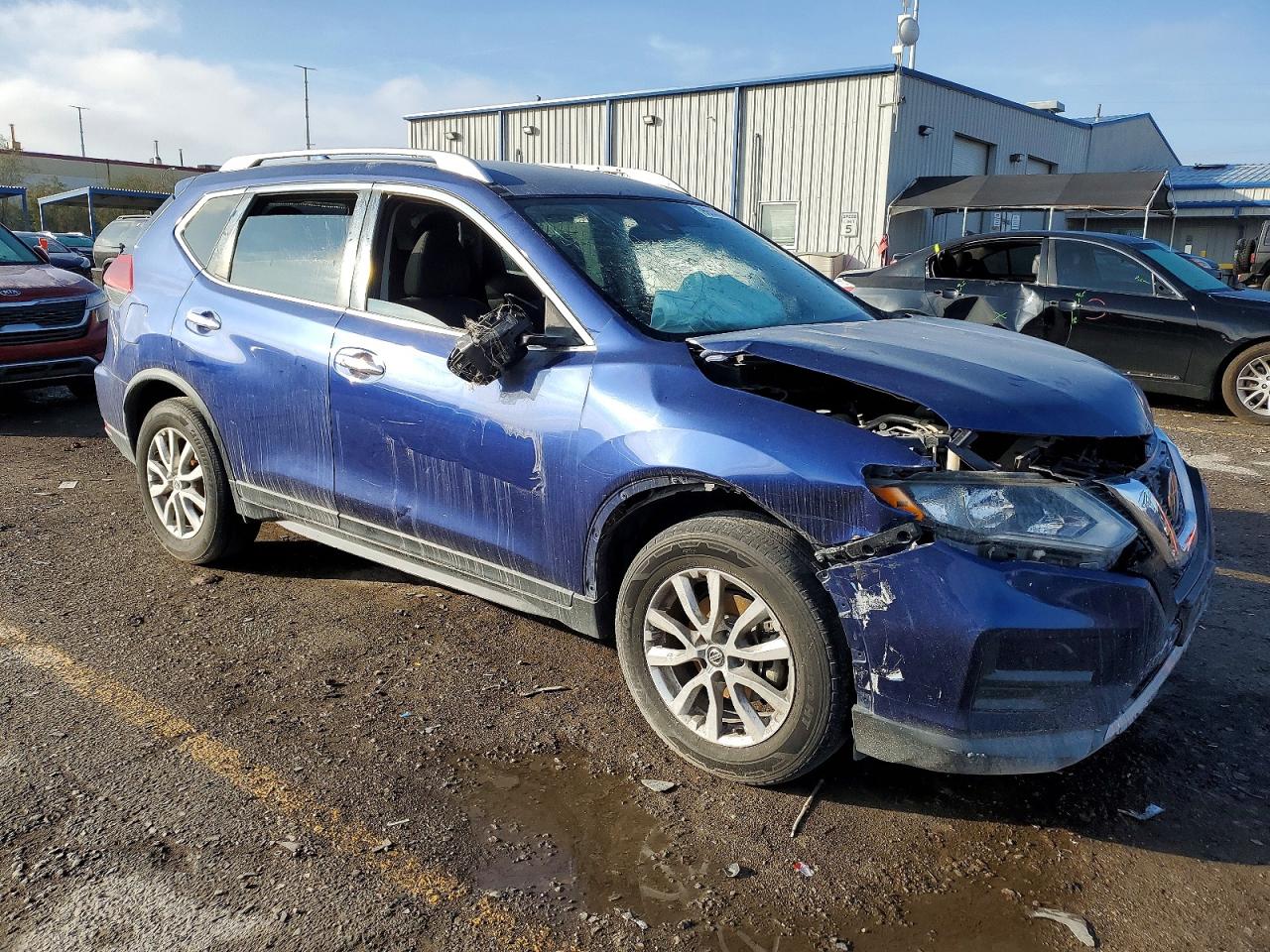 2019 NISSAN ROGUE S photo 4