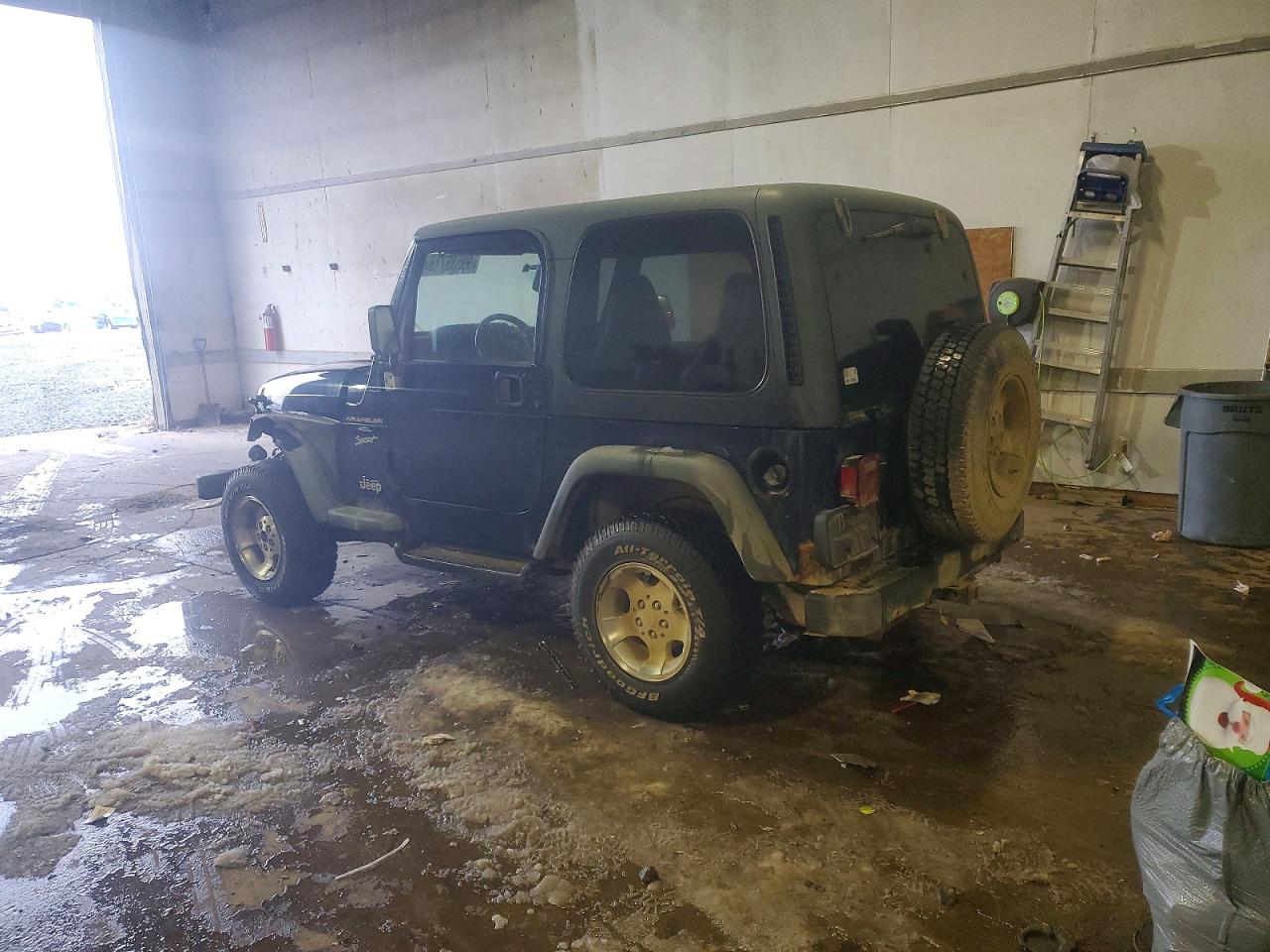 2000 JEEP WRANGLER / TJ SPORT photo 2