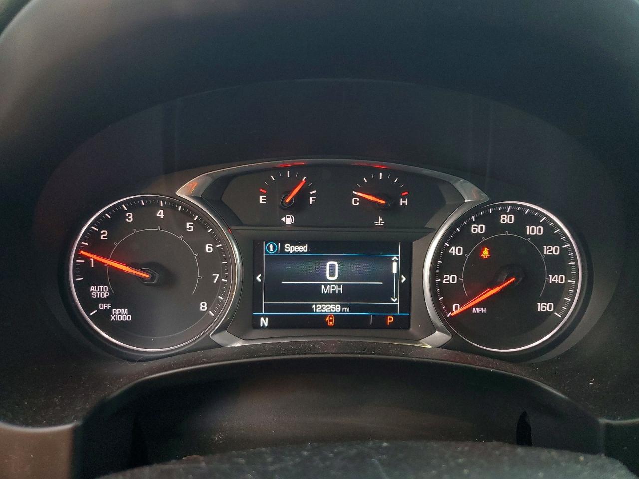 2018 GMC TERRAIN SLT photo 9