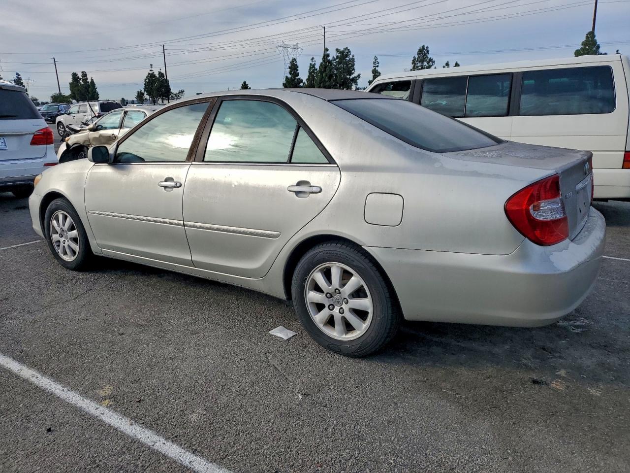 2006 TOYOTA CAMRY LE photo 2