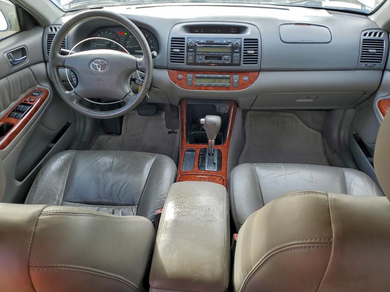 2006 TOYOTA CAMRY LE photo 8