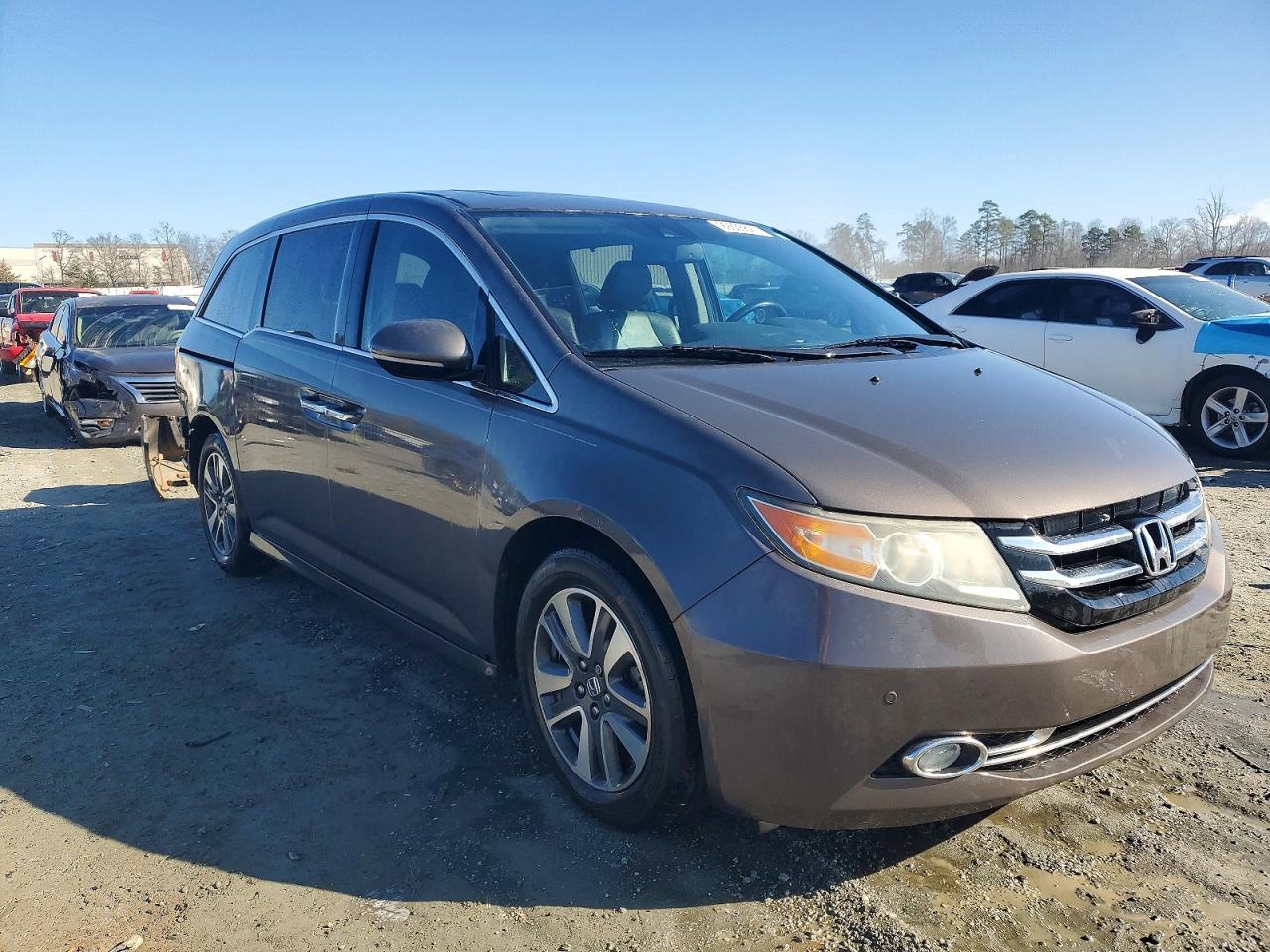 2014 HONDA ODYSSEY TOURING photo 4