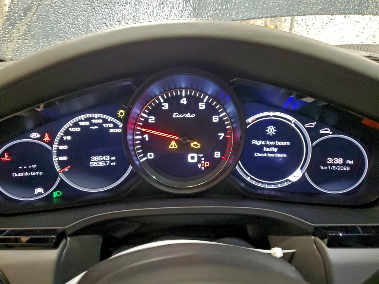 2019 PORSCHE CAYENNE TURBO photo 9